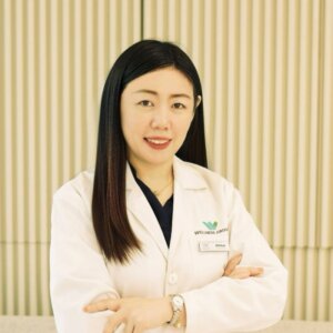 Picture of Khloe Tan